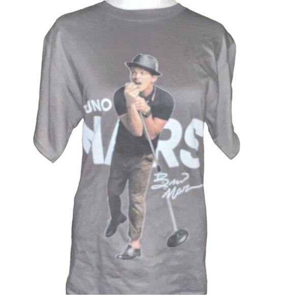 Bruno Mars fan? Heres one for you! Dark gray tee with the mars man on front! New - Picture 1 of 5